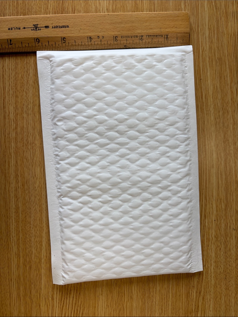 ULINE White Bubble Mailers - Padded Shipping Envelopes - Picture 3 of 3